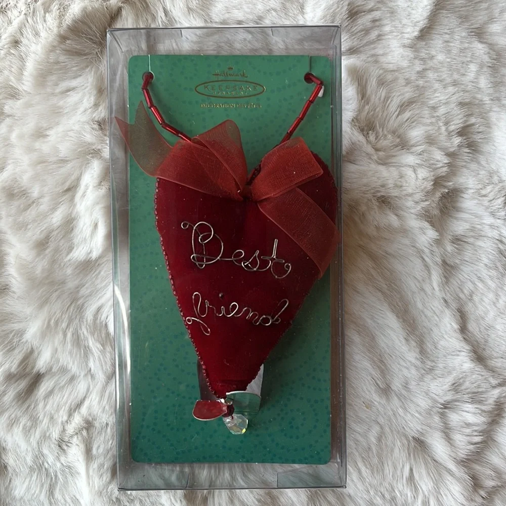 Hallmark Red Best Friend Heart Holiday Ornament 2002 with Christmas Memory Card